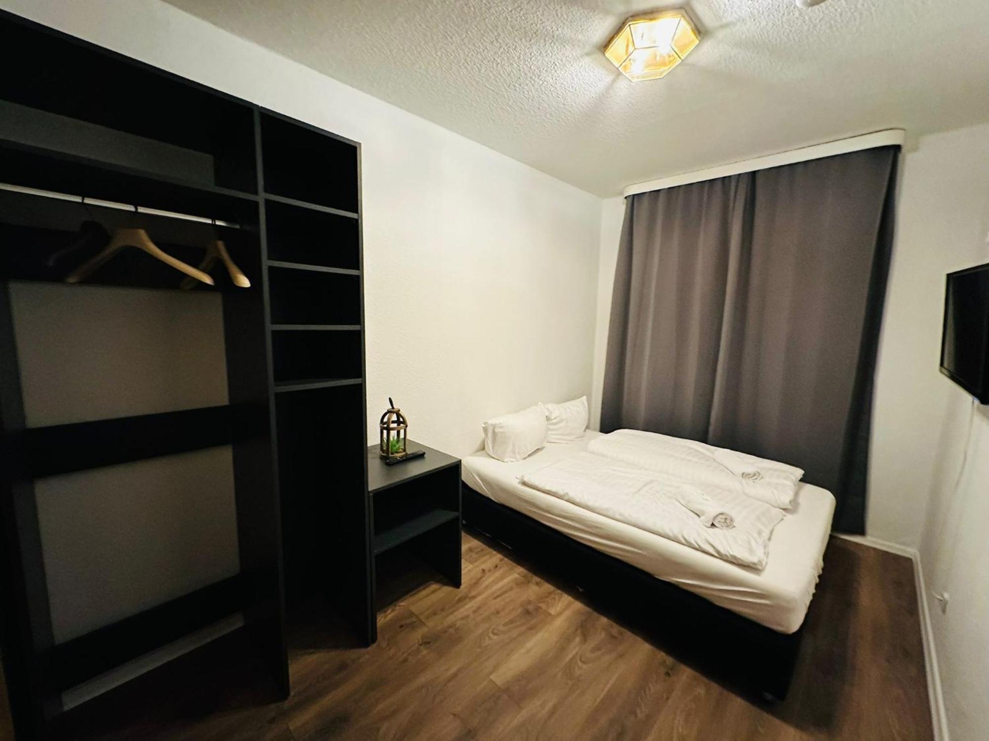 Bed & Breakfast Bff Airport Messe Schlaf - Düsseldorf